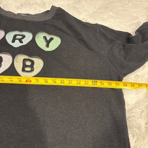 Wildfox Cry Baby Roadtripper Graphic Oversized Pullover Sweater Size Large - Picture 4 of 10
